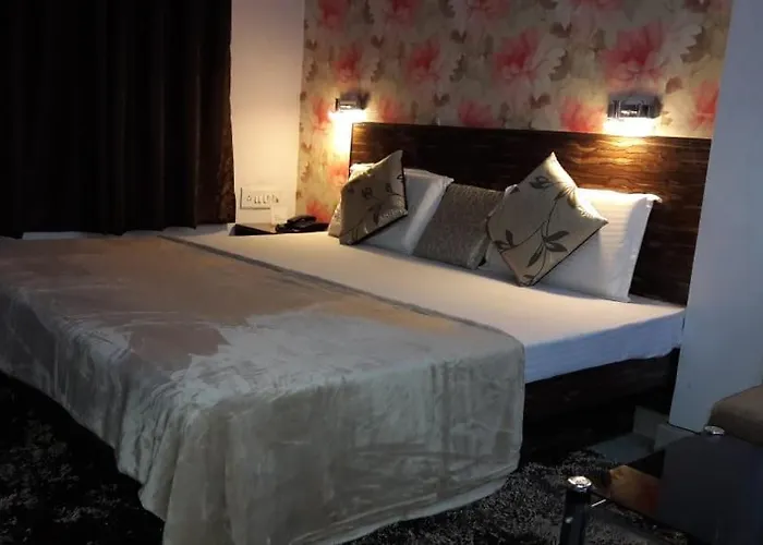 Hotel Kanha Inn
